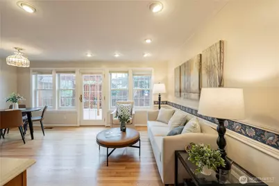 7046 55th Avenue NE, Seattle, WA 98115 - Photo 9