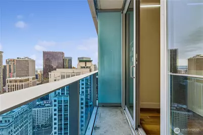 737 Olive Way #2809, Seattle, WA 98101 - Photo 19