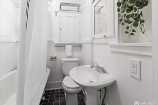 2857 NW 73rd St, Seattle, WA 98117 - Photo 9