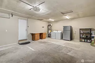 25111 118th Ct SE, Kent, WA 98030 - Photo 31