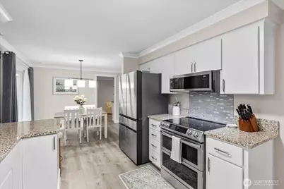 13425 North Echo Lake Rd, Snohomish, WA 98296 - Photo 11