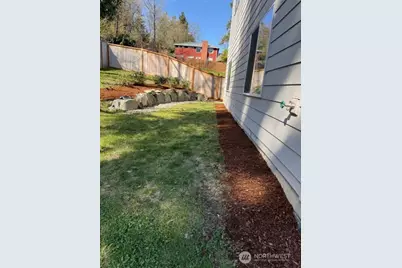 15227 51st Avenue S, Tukwila, WA 98188 - Photo 9