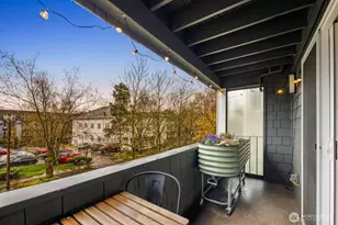 1729 18th Ave, Seattle, WA 98122 - Photo 27