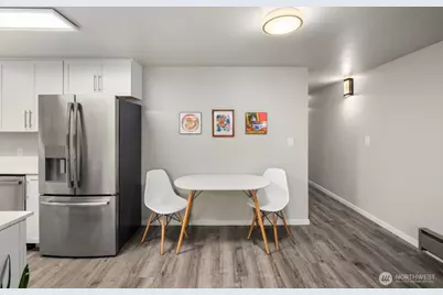 1729 18th Avenue #201, Seattle, WA 98122 - Photo 11