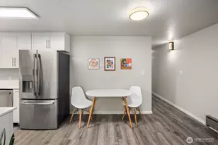 1729 18th Ave, Seattle, WA 98122 - Photo 11