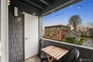 1729 18th Ave, Seattle, WA 98122 - Photo 27