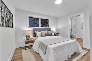 13046 15th Ave NE, Seattle, WA 98125 - Photo 11