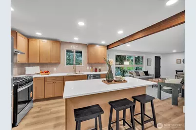 13046 15th Avenue NE, Seattle, WA 98125 - Photo 7