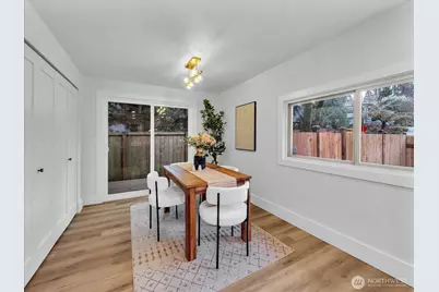 13046 15th Avenue NE, Seattle, WA 98125 - Photo 9