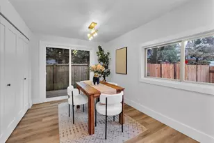 13046 15th Ave NE, Seattle, WA 98125 - Photo 9