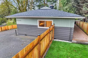 13046 15th Ave NE, Seattle, WA 98125 - Photo 25