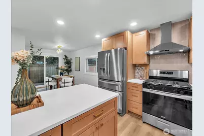 13046 15th Avenue NE, Seattle, WA 98125 - Photo 7