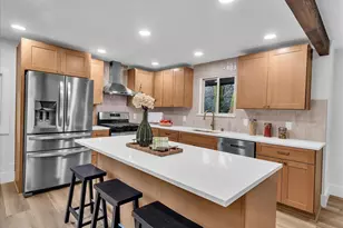 13046 15th Ave NE, Seattle, WA 98125 - Photo 5