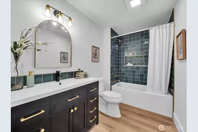 13046 15th Avenue NE, Seattle, WA 98125 - Photo 19