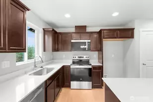 8103 108th St NE, Marysville, WA 98271 - Photo 11