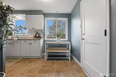 2012 Nipsic Avenue, Bremerton, WA 98310 - Photo 11