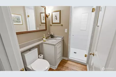 10506 Robin Hood Drive, Edmonds, WA 98020 - Photo 9