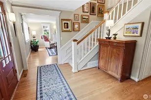 10506 Robin Hood Dr, Edmonds, WA 98020 - Photo 9