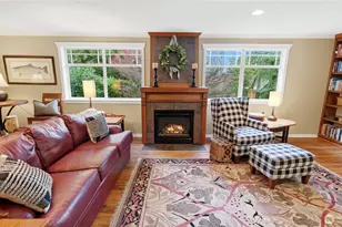 10506 Robin Hood Dr, Edmonds, WA 98020 - Photo 19