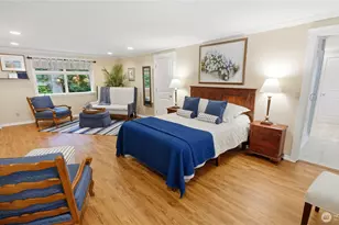 10506 Robin Hood Dr, Edmonds, WA 98020 - Photo 13