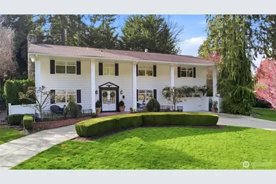 10506 Robin Hood Drive, Edmonds, WA 98020 - Photo 1