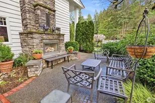 10506 Robin Hood Dr, Edmonds, WA 98020 - Photo 21