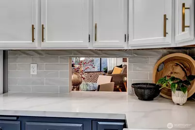 1819 N 107th Street #204, Seattle, WA 98133 - Photo 5