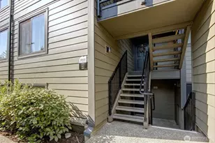 1819 N 107th St, Seattle, WA 98133 - Photo 23