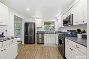 3340 SE Summer Pl, Port Orchard, WA 98366 - Photo 7