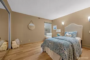 200 James St, Edmonds, WA 98020 - Photo 15