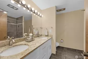 200 James St, Edmonds, WA 98020 - Photo 17