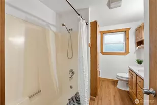 1975 Wilson Ave, Enumclaw, WA 98022 - Photo 17