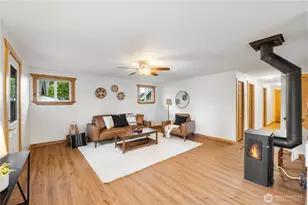 1975 Wilson Ave, Enumclaw, WA 98022 - Photo 5