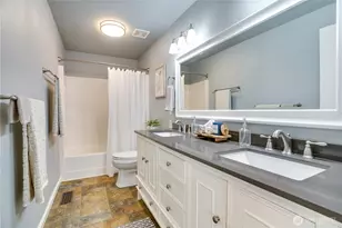 2925 SE Royalwood Pl, Port Orchard, WA 98367 - Photo 21