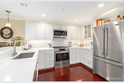 2100 Thorndyke Avenue W #101, Seattle, WA 98199 - Photo 15