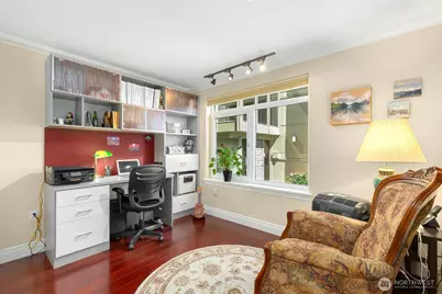 2100 Thorndyke Avenue W #101, Seattle, WA 98199 - Photo 27