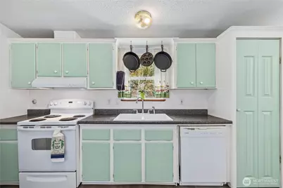 18618 27th Street NW, Home, WA 98349 - Photo 17