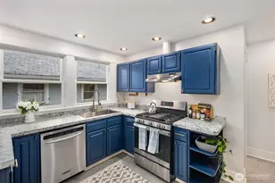 907 NW 61st St, Seattle, WA 98107 - Photo 11