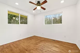 21911 120th St E, Bonney Lake, WA 98391 - Photo 31