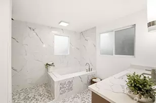 21911 120th St E, Bonney Lake, WA 98391 - Photo 27