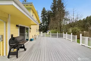 21911 120th St E, Bonney Lake, WA 98391 - Photo 35