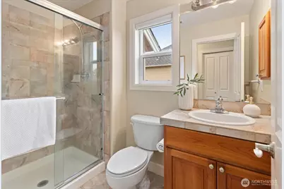 2211 204th Place NE, Sammamish, WA 98074 - Photo 29