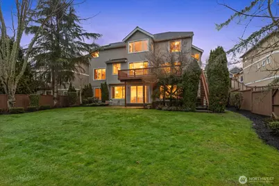 2211 204th Place NE, Sammamish, WA 98074 - Photo 35