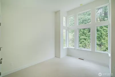 865 Front Street S, Issaquah, WA 98027 - Photo 33