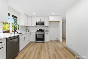 2775 SE Converse Cir, Port Orchard, WA 98366 - Photo 5