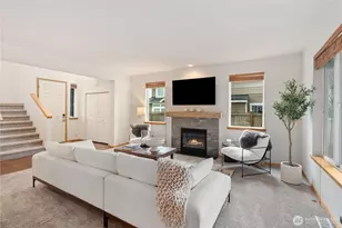 8225 1st Pl SE, Lake Stevens, WA 98258 - Photo 5