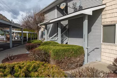2305 W Woodin Ave #2E, Chelan, WA 98816 - Photo 23
