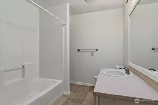 2305 W Woodin Ave, Chelan, WA 98816 - Photo 23