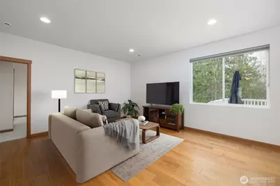 139 S 47th Street, Mount Vernon, WA 98274 - Photo 5