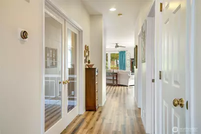 2209 28th Street SE, Puyallup, WA 98372 - Photo 5